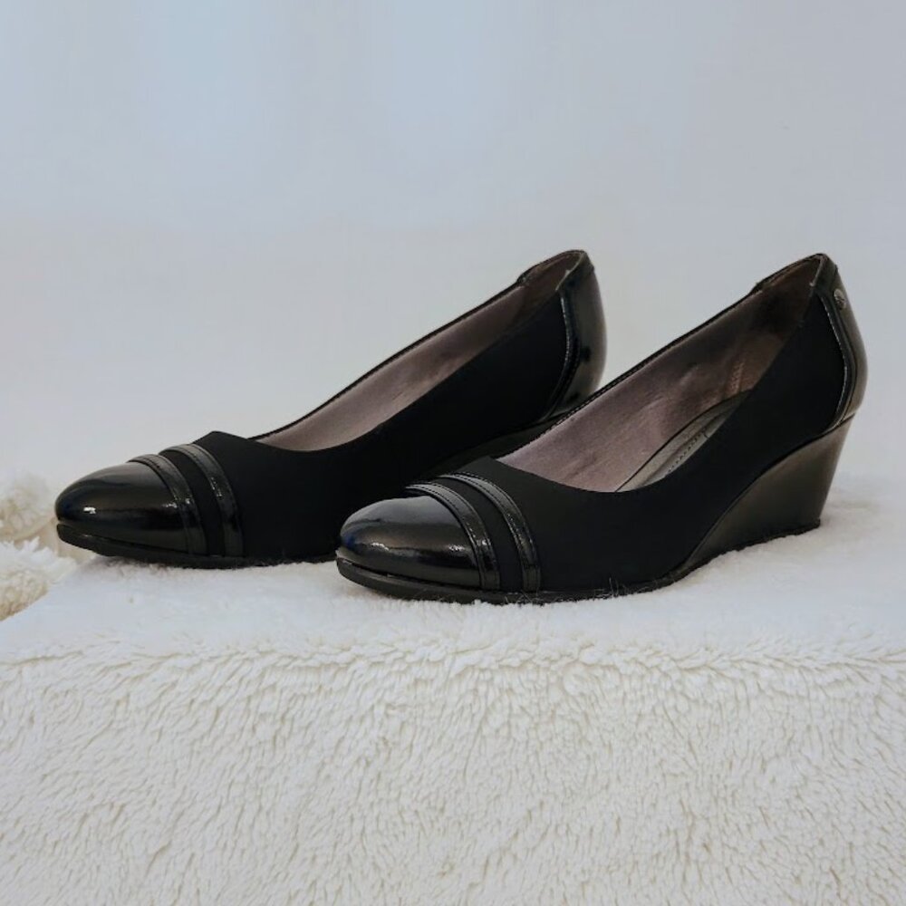 Life Stride Women's Stretch Wedge Shoes Size 8.5M